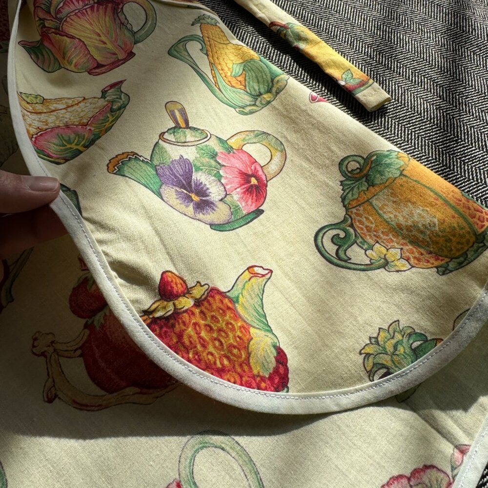 Full Apron Adorable Teapots Baking Cooking Crafting Workwear - Picture 14 of 16